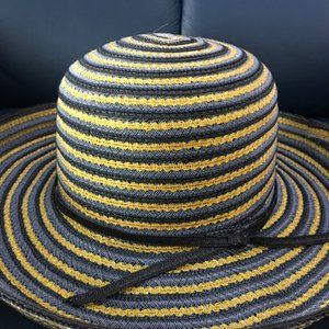 SALE!  Flattering GEORGI Rimmed Hat